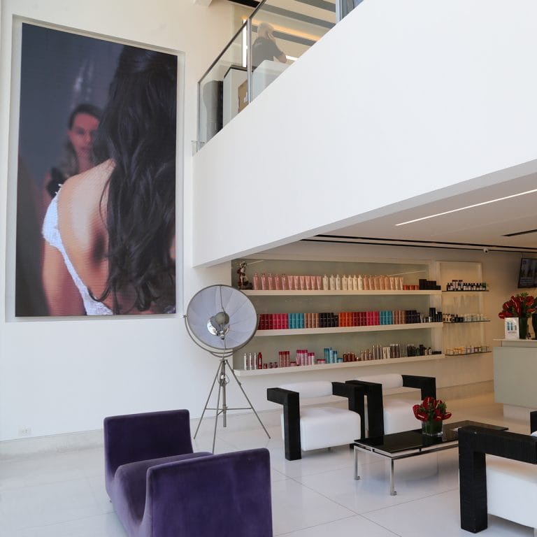 Painel de LED Indoor preço: conheça as vantagens