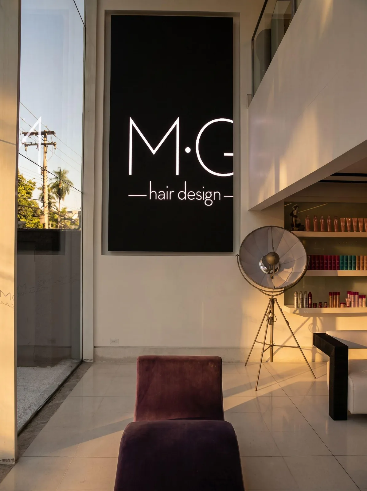 MG HAIR — foto 2 de 3