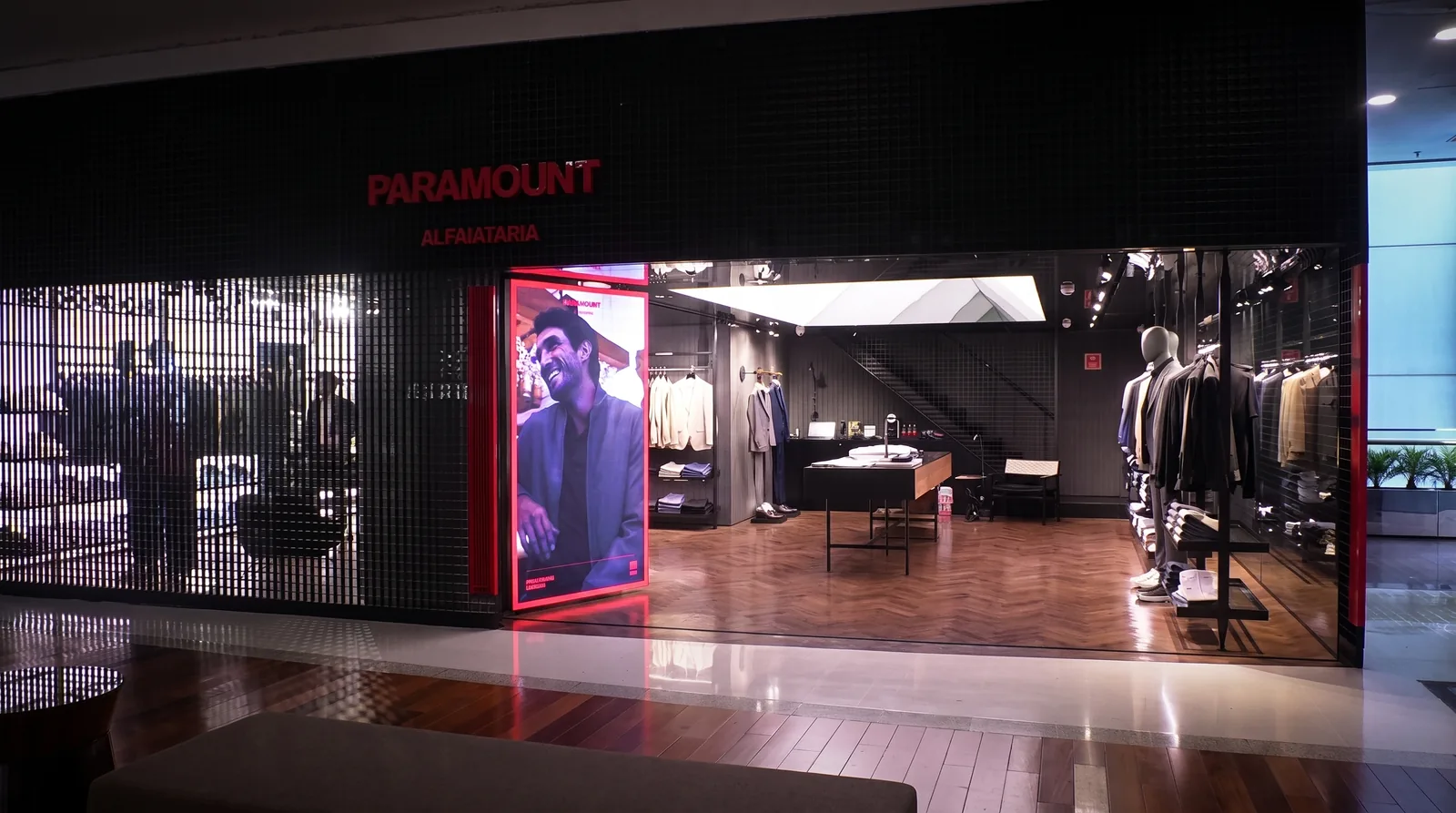 Paramount Alfaiataria — foto 1 de 3