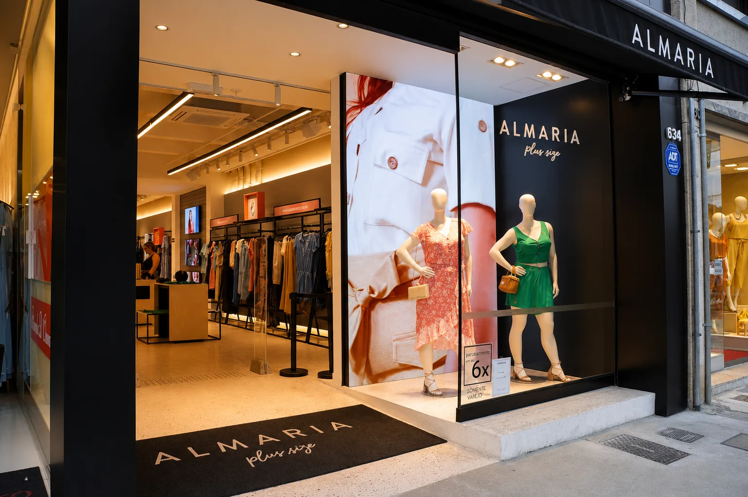 Almaria Plus Size — foto 1 de 6